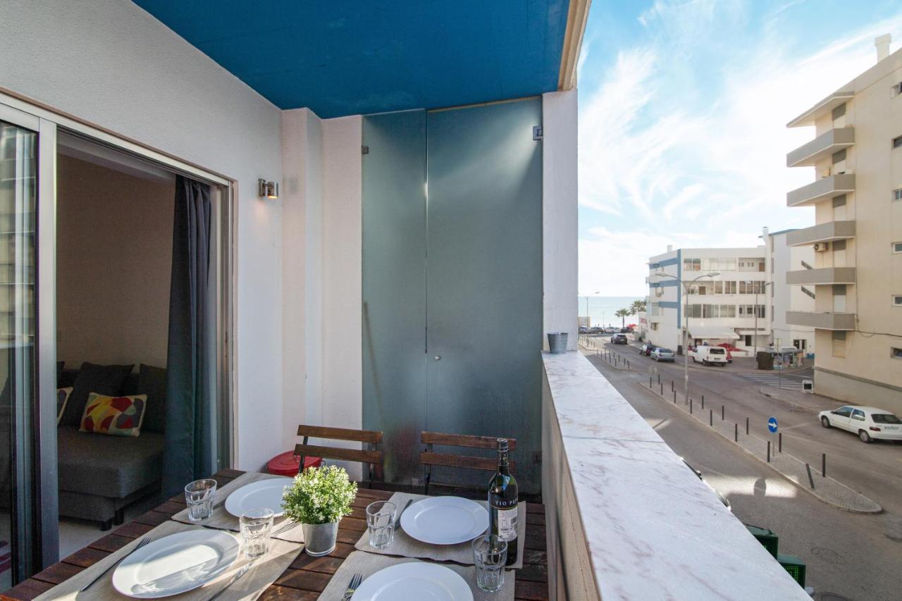 Modern Apartment By The Sea Quarteira Eksteriør billede