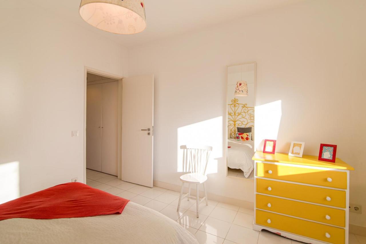 Modern Apartment By The Sea Quarteira Eksteriør billede