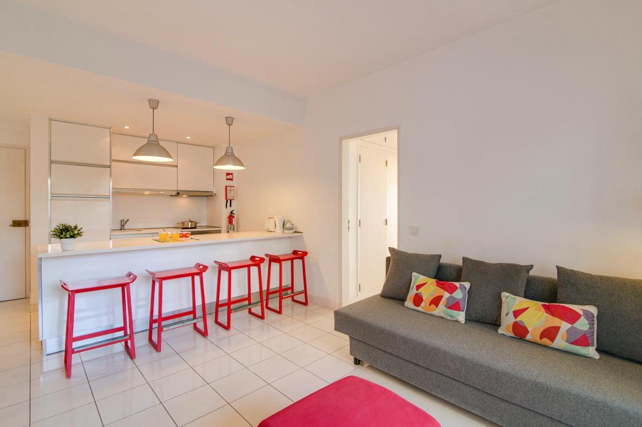 Modern Apartment By The Sea Quarteira Eksteriør billede